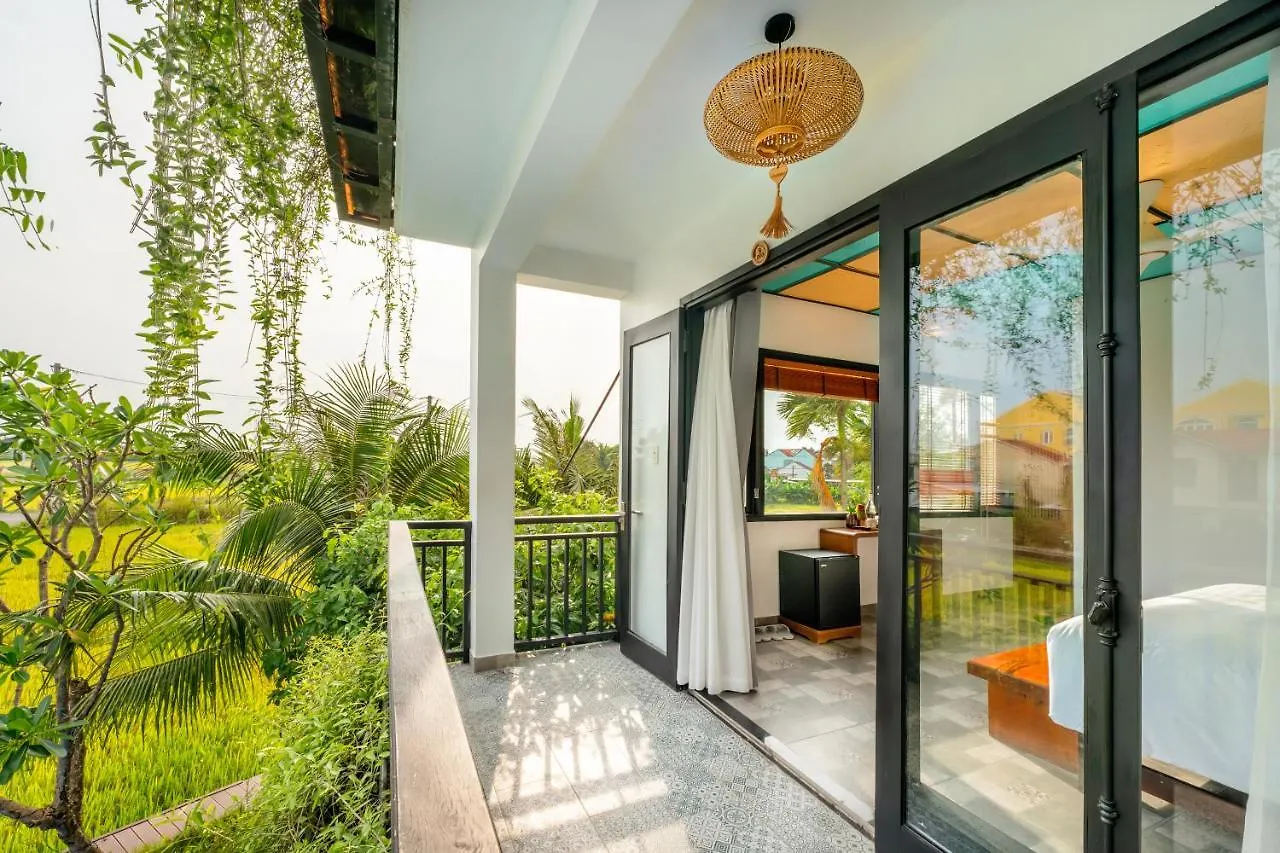 Sunkised Paddy Hoi An Villa Vietnam